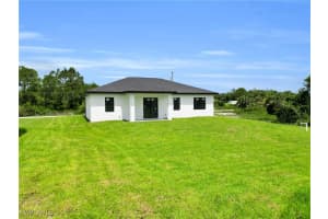 825 Frederick Reid Street, Lehigh Acres, FL 33971 - MLS#225065930