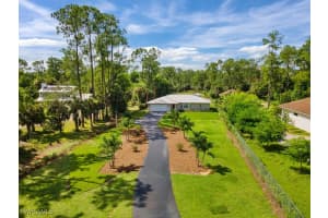 5096 Boxwood Way, Naples