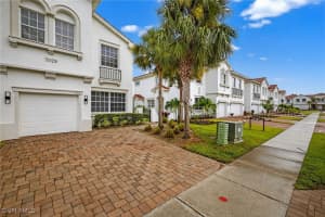 MLS# 225065962, Naples, Florida 34119