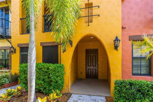 9037 Alturas St 37-2, Naples
