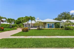16230 Bentwood Palms Drive, Fort Myers, FL 33908 - MLS#225065972