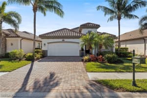 12570 Fenhurst Way, Naples, FL 34120 - MLS#225065978