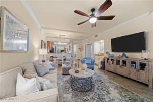 28042 Bridgetown Court, Bonita Springs, FL 34135 - MLS#225066033
