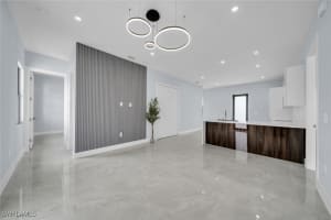 939 Commodore St, Lehigh Acres