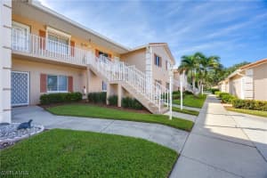 700 Saratoga Circle, Naples, FL 34104 - MLS#225066080