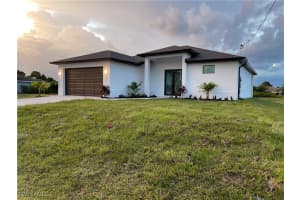 817 Newell Street, Lehigh Acres, FL 33974 - MLS#225066117