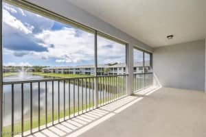 2633 Seychelles Cir 2307, Naples