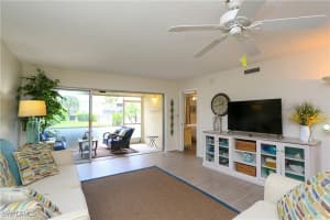 401 Charlemagne Boulevard, Naples, FL 34112 - MLS#225066163