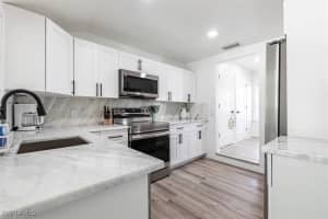 640 Broadway Street, Longboat Key, FL 34228 - MLS#225066169