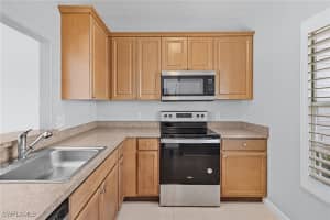 6091 Lake Front Drive, Fort Myers, FL 33908 - MLS#225066208