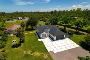 2727 40th Avenue, Naples, FL 34117 - MLS#225066216