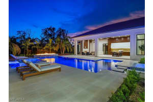 208 Hickory Road, Naples, FL 34108 - MLS#225066221