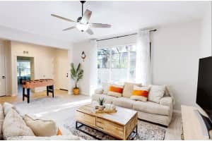 3919 Recreation Ln, Naples