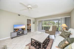 1051 Eastham Way, Naples, FL 34104 - MLS#225066235