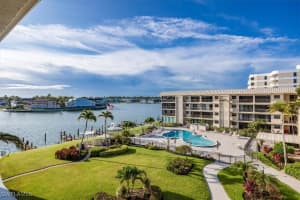 3200 Gulf Shore Boulevard, Naples, FL 34103 - MLS#225066288