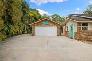 5141 Palmetto Woods Drive, Naples, FL 34119 - MLS#225066292