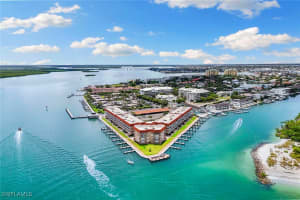 1200 Edington Pl A404, Marco Island
