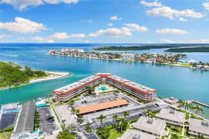 1200 Edington Place, Marco Island, FL 34145 - MLS#225066331