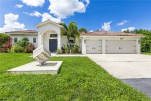2991 20th Ave Ne, Naples
