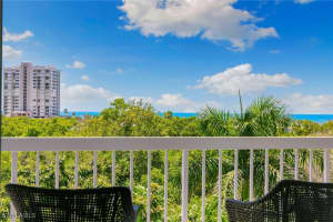 5501 Heron Point Dr 303, Naples