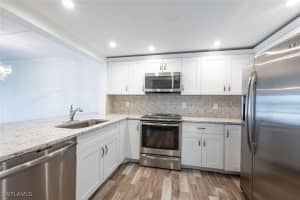 1087 Forest Lakes Dr 1-306, Naples