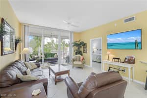 460 Launch Circle, Naples, FL 34108 - MLS#225066375