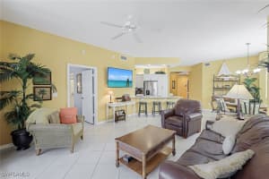 460 Launch Circle, Naples, FL 34108 - MLS#225066375