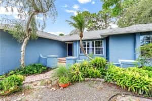 27151 Richview Ct, Bonita Springs