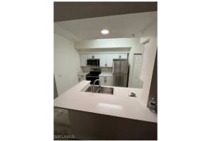 4690 Saint Croix Ln 421, Naples