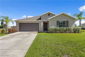 4016 4th St W, Lehigh Acres