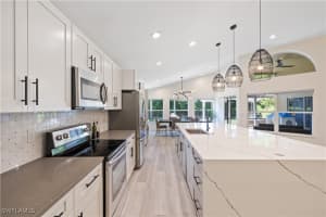6481 Autumn Woods Boulevard, Naples, FL 34109 - MLS#225066438