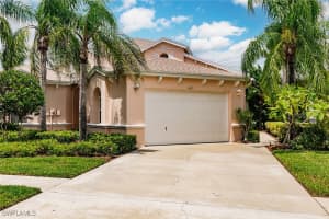 14819 Sterling Oaks Dr, Naples