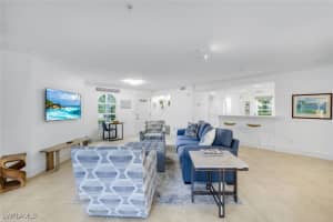 376 3rd Street, Naples, FL 34102 - MLS#225066441