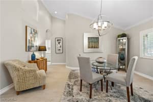 6605 Southfork, Naples, FL 34108 - MLS#225066445
