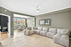 12955 Positano Cir 305, Naples
