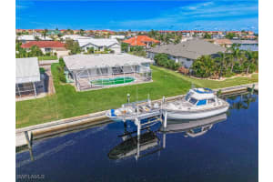 110 Hibiscus Drive, Punta Gorda, FL 33950 - MLS#225066456