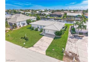 110 Hibiscus Drive, Punta Gorda, FL 33950 - MLS#225066456