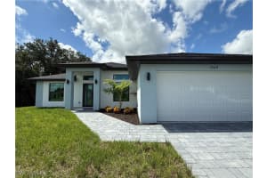 2519 13th Street, Lehigh Acres, FL 33976 - MLS#225066461