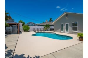 760 100th Avenue, Naples, FL 34108 - MLS#225066467