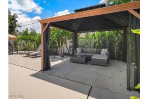 760 100th Avenue, Naples, FL 34108 - MLS#225066467