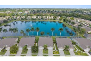 5803 Greenwood Circle, Naples, FL 34112 - MLS#225066485