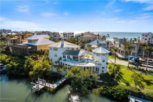 220 Barefoot Beach Blvd, Bonita Springs
