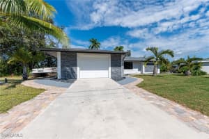 9793 Tonya Court, Bonita Springs, FL 34135 - MLS#225066492