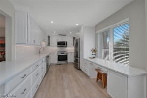 102 Clubhouse Drive, Naples, FL 34105 - MLS#225066497