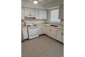 3325 Airport Pulling Rd N E4, Naples