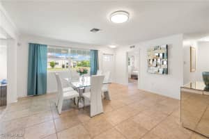 702 107th Avenue, Naples, FL 34108 - MLS#225066581