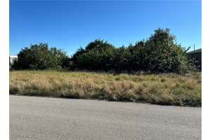 356/358 Grant Boulevard, Lehigh Acres, FL 33974 Sold 01/22/26