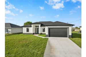 445 Paddock St, Lehigh Acres