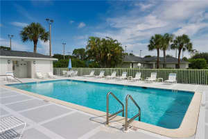 1310 Charleston Square Dr 1, Naples