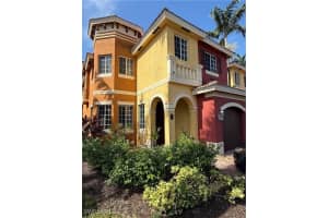 10201 Olivewood Way 158, Estero